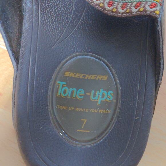 Skechers Brown Cali Tone Ups Sandals Flip Flops Boho Toe Post Thong - Size 7 - Picture 10 of 12